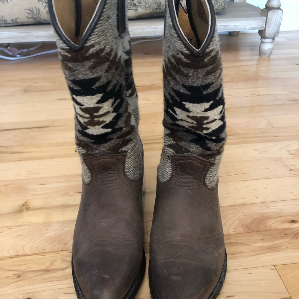 Frye Cowboy Boots